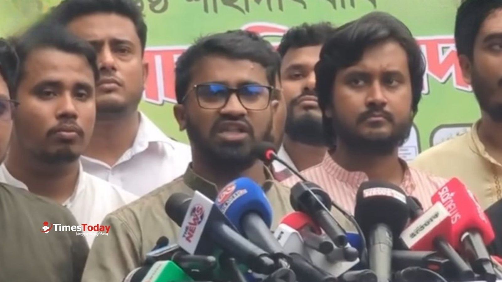 "আমি মনে করি না বয়স্ক উপদেষ্টারা দুর্নীতি করেছে" — রাশেদ খান