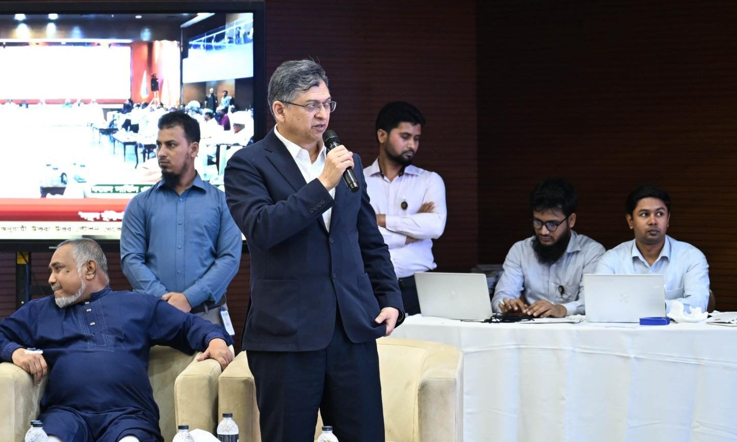 ‘বিএনপিকে জুলাই অভ্যুত্থানের বিপরীতে দাঁড় করানোর অপচেষ্টা সফল হবে না’ — সালাহউদ্দিন আহমেদ