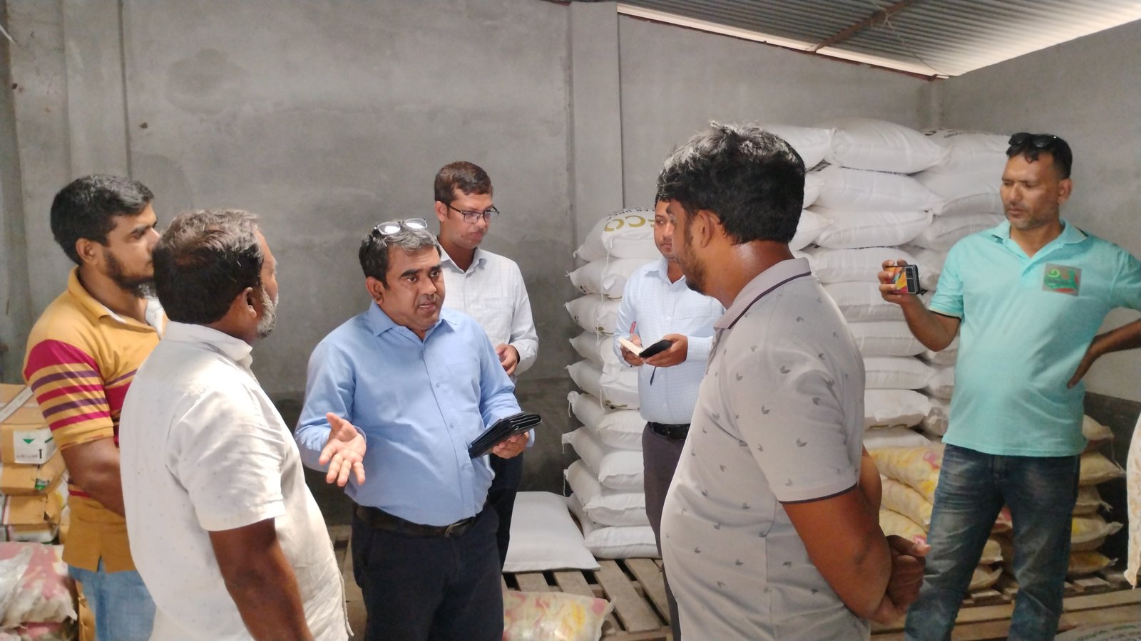 ভোক্তা অধিকার সংরক্ষণের বিশেষ অভিযান, ৬ প্রতিষ্ঠানকে জরিমানা