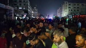 সেনাবাহিনীর সহায়তায় তিন ঘণ্টা পর সচল ঢাকা-ময়মনসিংহ মহাসড়ক