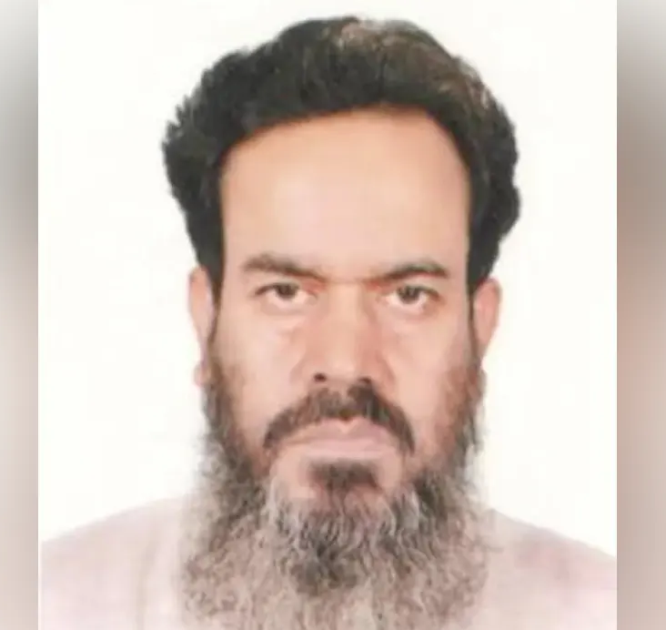 হঠাৎ পদত্যাগের কারণ জানালেন ববির রেজিস্ট্রার