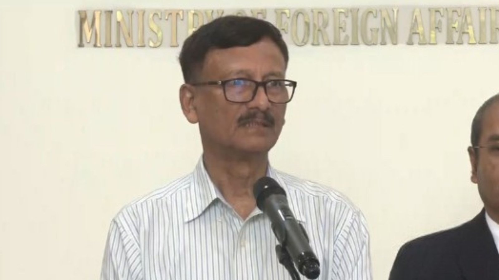 "নির্বাচন প্রশ্নবিদ্ধ করবে এমন কাউকে আমন্ত্রণ নেই" — তৌহিদ হোসেন