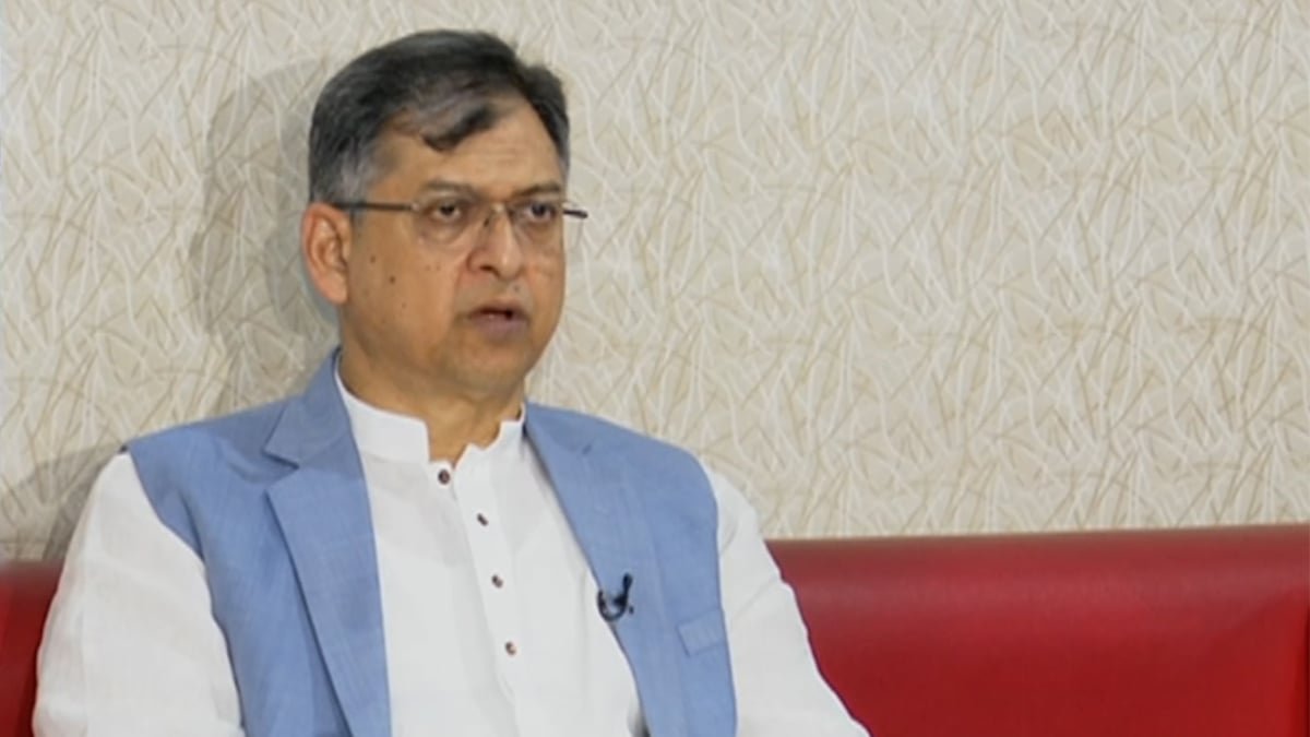 ২৭০ দিনে সুপারিশ বাস্তবায়ন না হলে স্বয়ংক্রিয় আইন হাস্যকর: সালাহউদ্দিন আহমদ