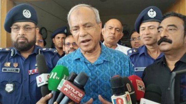 বিজয় দিবসে কোনো অস্থিরতার আশঙ্কা নেই: স্বরাষ্ট্র উপদেষ্টা!