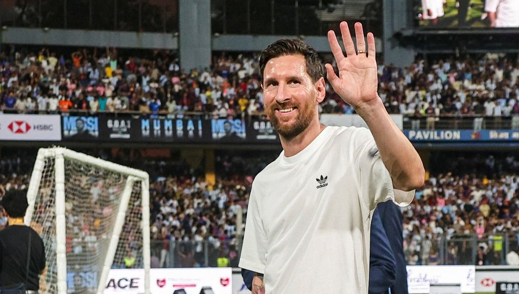 ভারত সফরে মেসির আয় ছাড়াল ১০০ কোটি