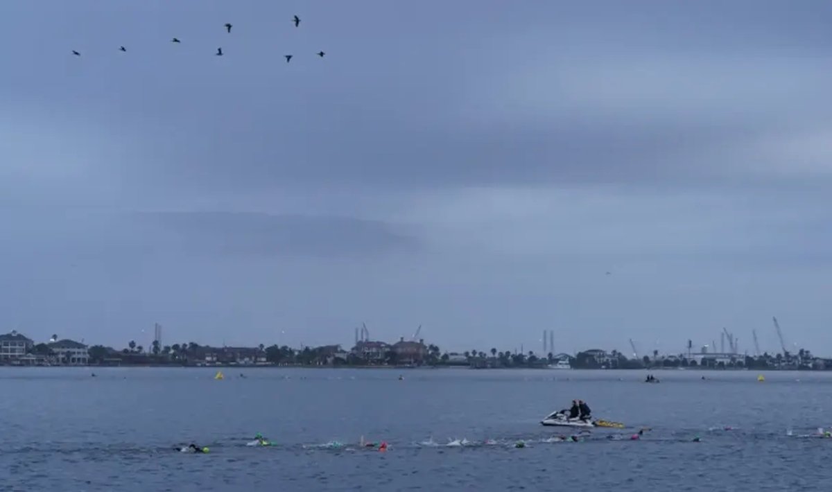 যুক্তরাষ্ট্র উপকূলে বিমান বিধ্বস্তে নিহত ৫