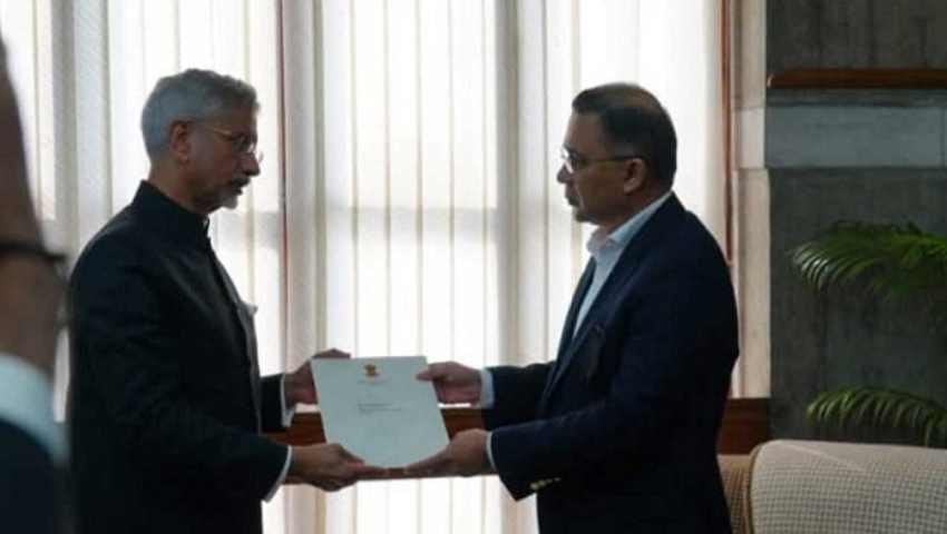 মোদির ব্যক্তিগত চিঠি তারেক রহমানের কাছে পৌঁছে  দিয়েছেন জয়শঙ্কর