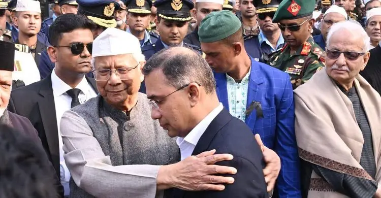 তারেক রহমানকে সান্ত্বনা দিলেন প্রধান উপদেষ্টার